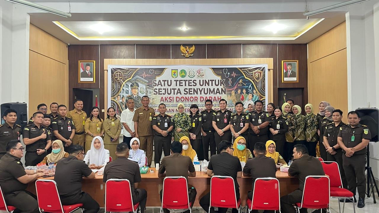 Setetes Darah, Sejuta Senyuman: Pemkab Sergai – Kejari Gelar Donor Darah Sambut HUT ke-81 Kejaksaan RI